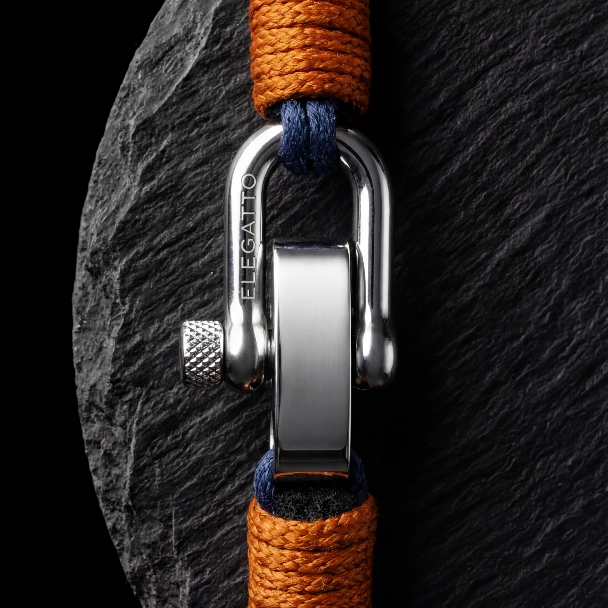 Heinrich Voss Aegean — 05 clasp detail
