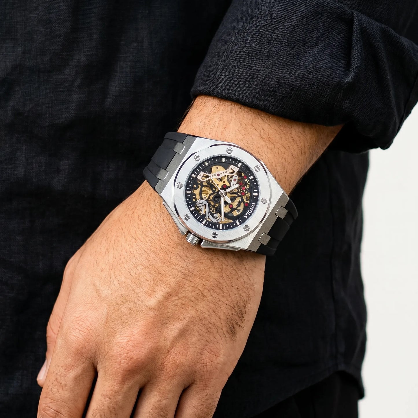Heinrich Voss Obsidian Crest