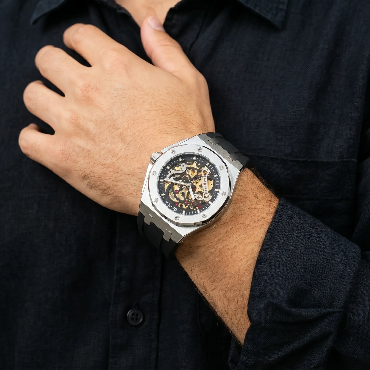 Heinrich Voss Obsidian Crest