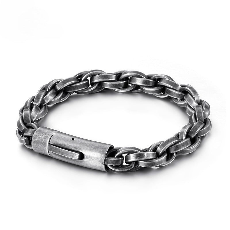 Heinrich Voss Titan Link — 04 antique silver studio